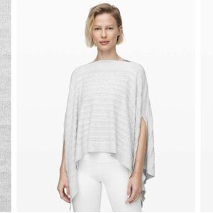 Lululemon Forward Flow Poncho | Heathered Ultra Light Grey | One Size